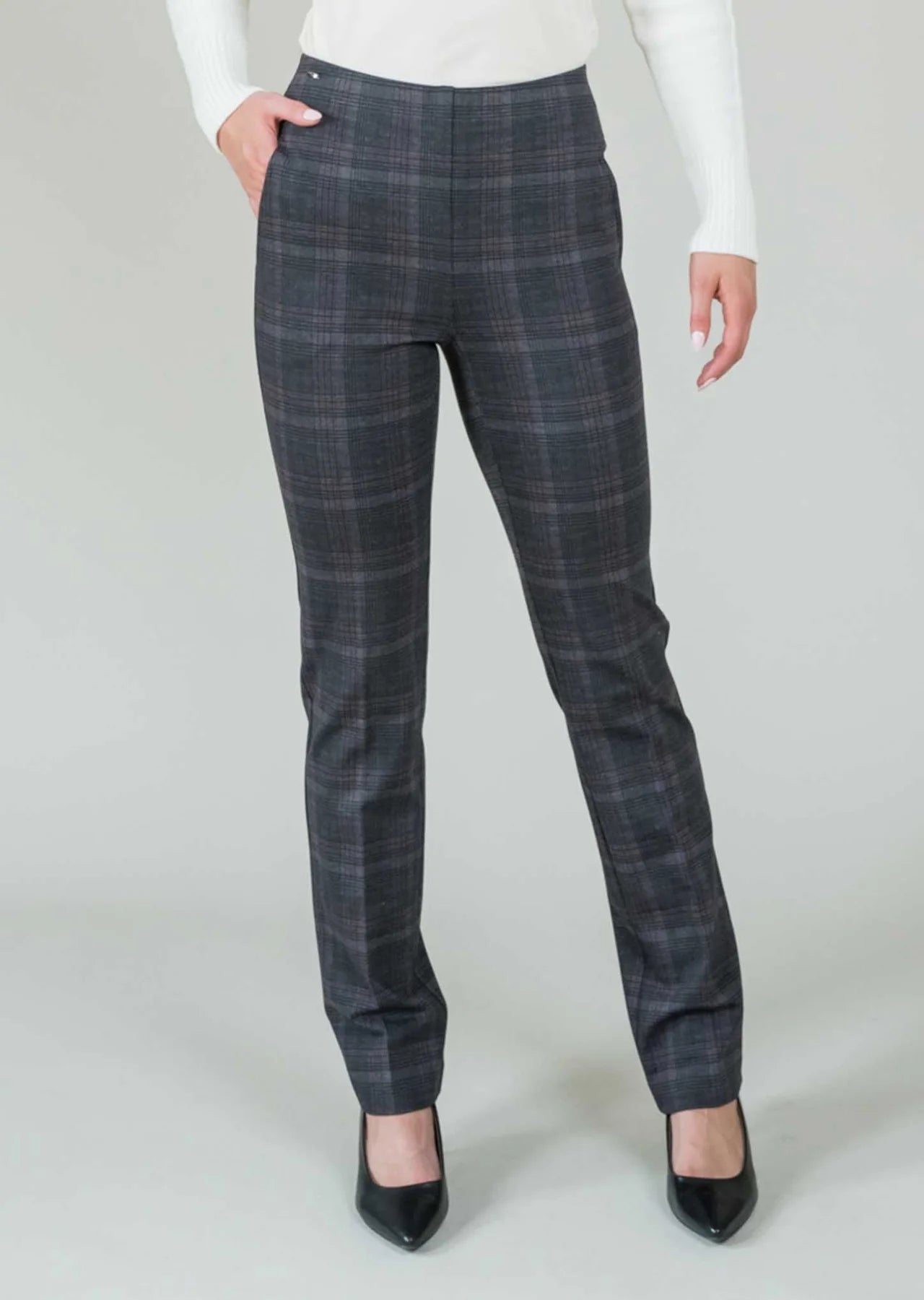 Marielle Plaid Straight Leg Pant W/ Pockets Lisette L