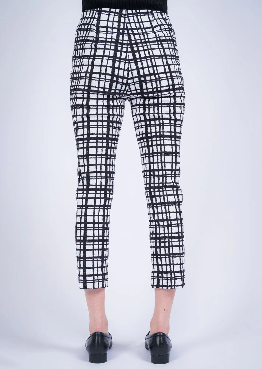 Black & White Grid Print 25" Thinny Crop Pant Lisette L