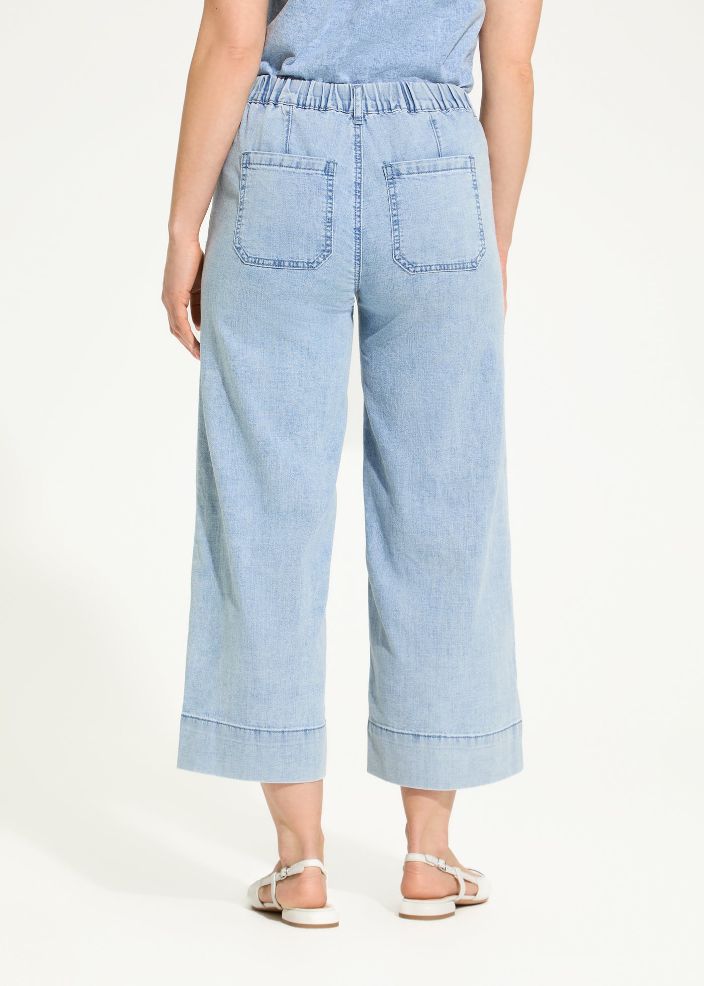 Pull-On Wide Crop French Dressing Jeans