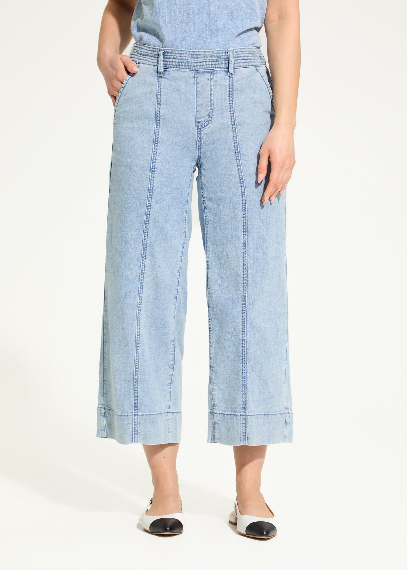 Pull-On Wide Crop French Dressing Jeans